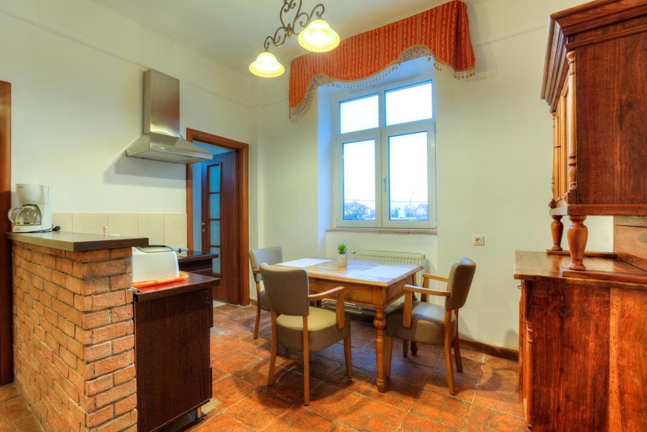 House Of Dragons Apartments ซิวิโชอารา ภายนอก รูปภาพ